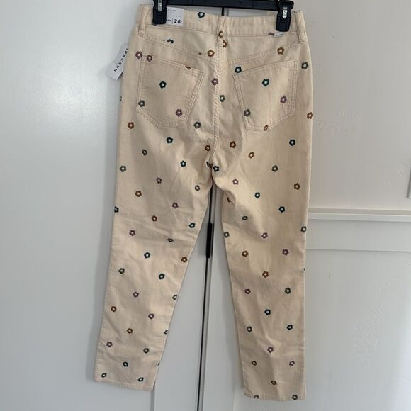 PACSUN Cream Floral Embroidered Corduroy Mom Jeans Size 26 Classic High Rise NWT - Picture 5 of 15